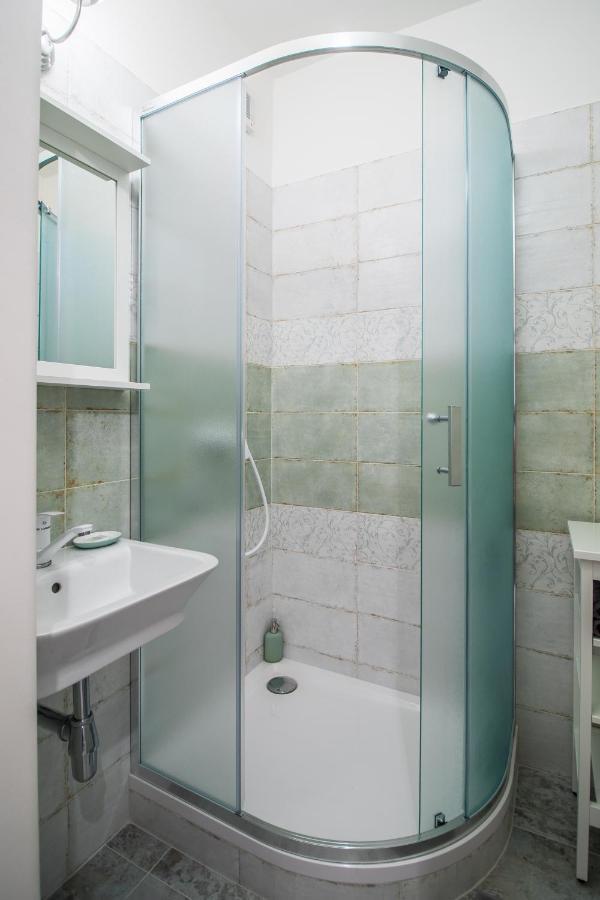 Apartman V Bytovem Dome Turnov Appartement Buitenkant foto