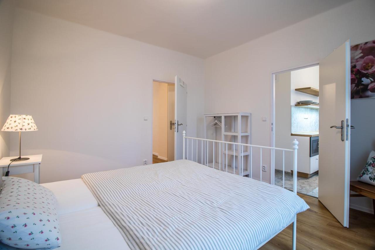 Apartman V Bytovem Dome Turnov Appartement Buitenkant foto